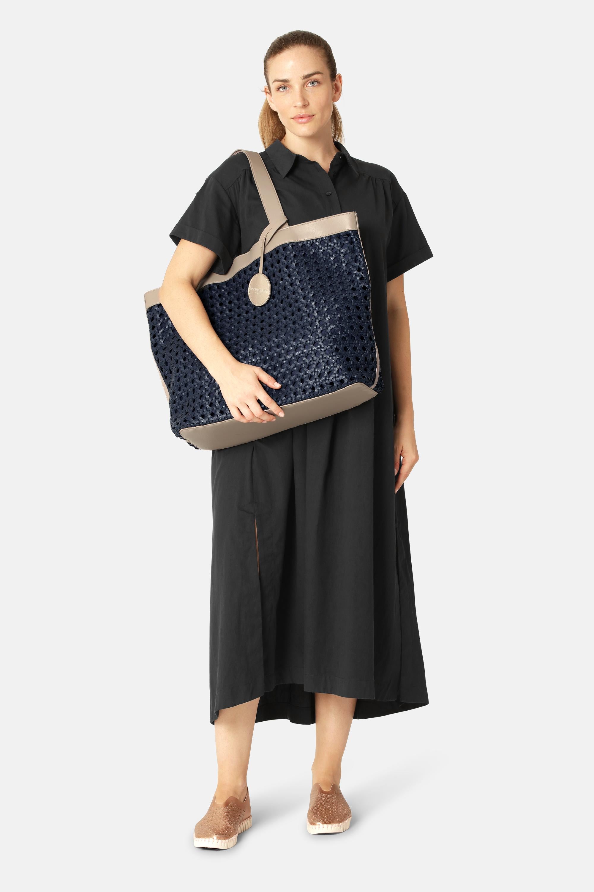 Stor Strandveske - Dark Indigo Sand Pile